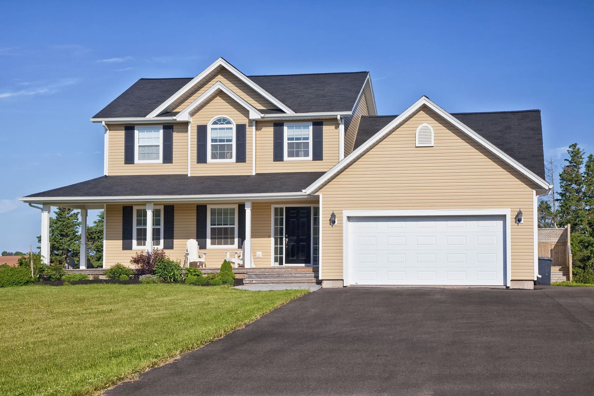 bigstock-Large-family-home-in-a-rural-a-42050305.jpg