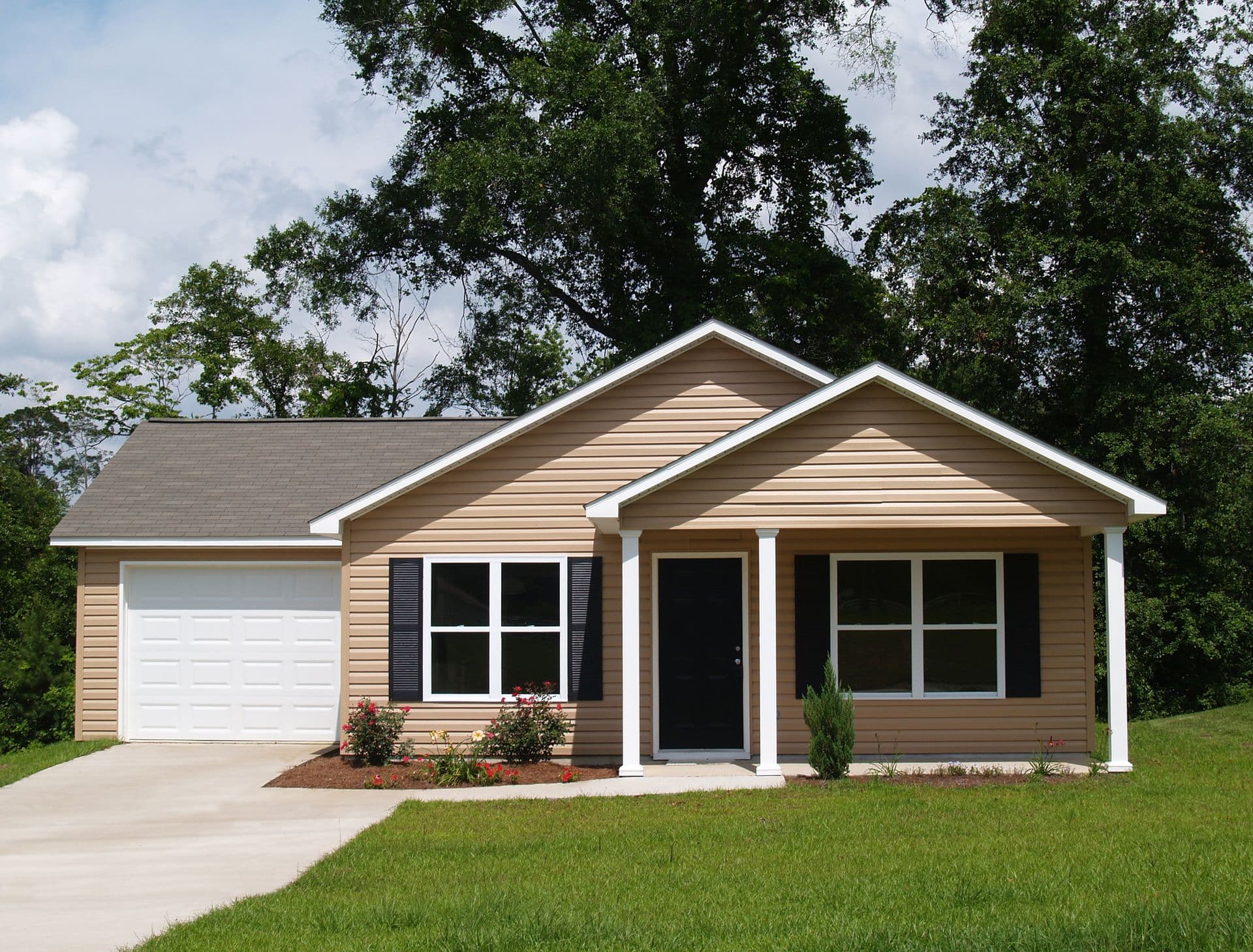 bigstock-Small-Residential-Home-5170921.jpg